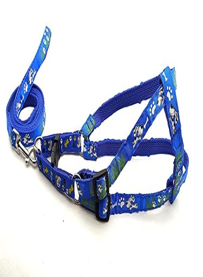 Pups&Pets طقم مقود قابل للتعديل من Pups&Pets للحيوانات الأليفة مقاس 15 مم مع سرج، مصنوع من النايلون المطبوع عليه رسومات جراء، مناسب للكلاب الصغيرة والمتوسطة (أزرق). - Image 1